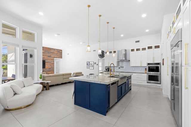 10702 Maple Chase Drive, Boca Raton, FL 33498