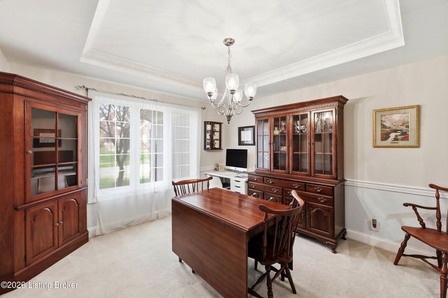 3512 Woodmont Park Ln, Louisville, KY 40245