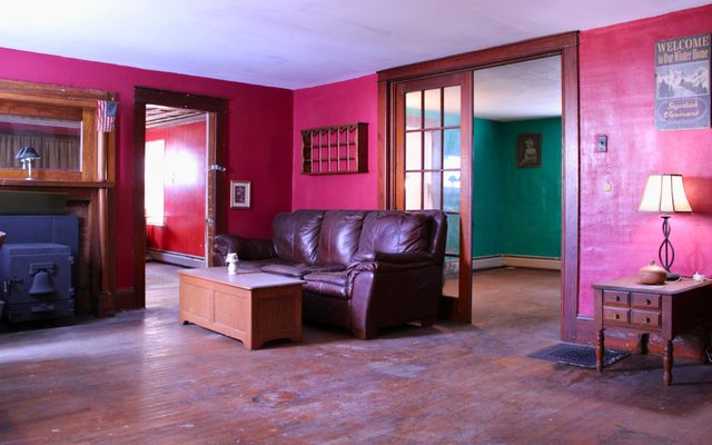 127 Main Street, Cambridge, VT 05464