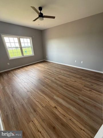 14226 SHELBY CIR, Hagerstown, MD 21740