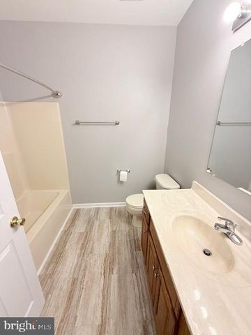 14226 SHELBY CIR, Hagerstown, MD 21740