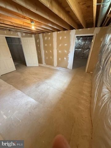 14226 SHELBY CIR, Hagerstown, MD 21740