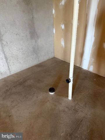 14226 SHELBY CIR, Hagerstown, MD 21740