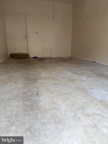 14226 SHELBY CIR, Hagerstown, MD 21740