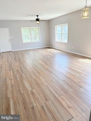 14226 SHELBY CIR, Hagerstown, MD 21740