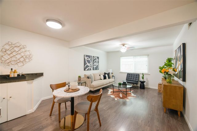 4209 Burnet RD 106, Austin, TX 78756