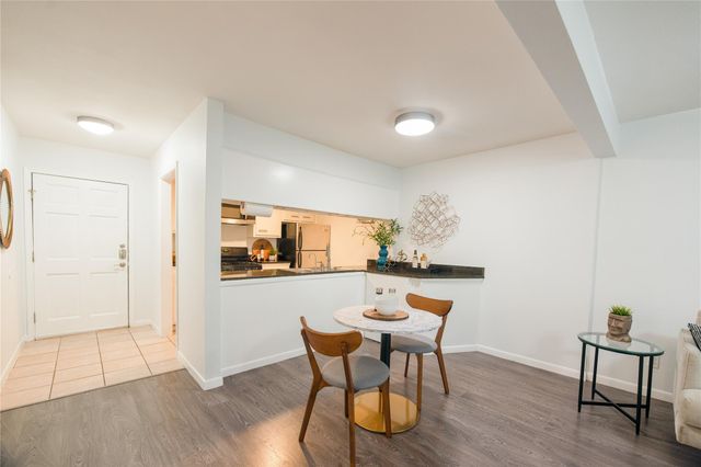 4209 Burnet RD 106, Austin, TX 78756