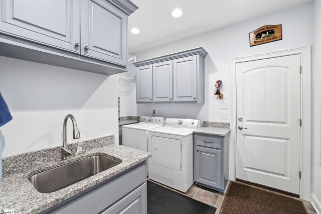 710 Man Of War Court, Inman, SC 29349