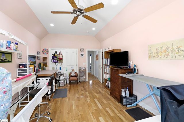 710 Man Of War Court, Inman, SC 29349
