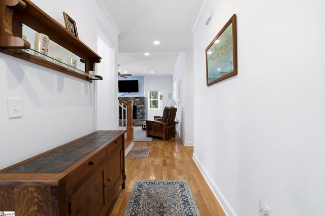 710 Man Of War Court, Inman, SC 29349