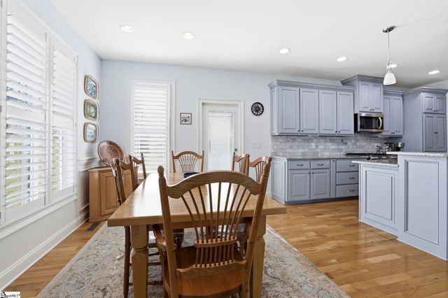 710 Man Of War Court, Inman, SC 29349