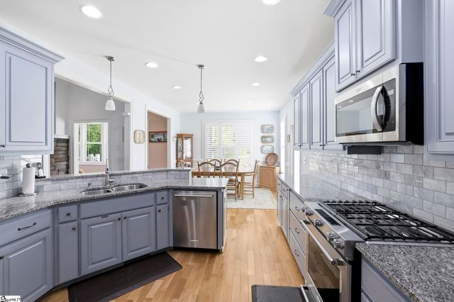 710 Man Of War Court, Inman, SC 29349