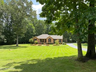 844 Laurel Circle Circle, Crossville, TN 38555