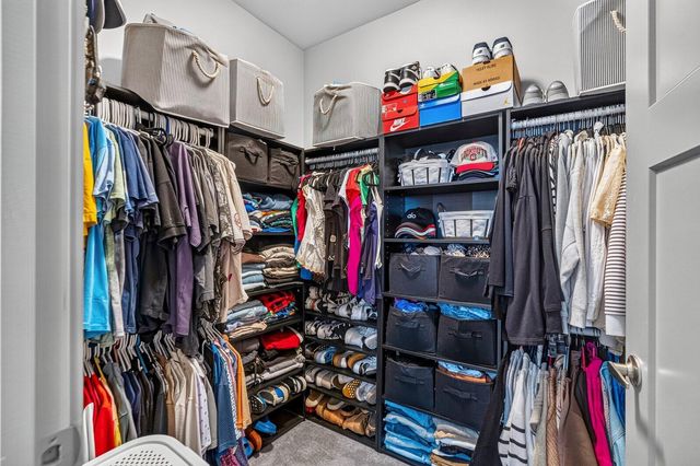 782 Riverfront Parkway 318, Chattanooga, TN 37402