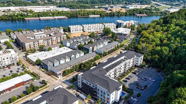 782 Riverfront Parkway 318, Chattanooga, TN 37402