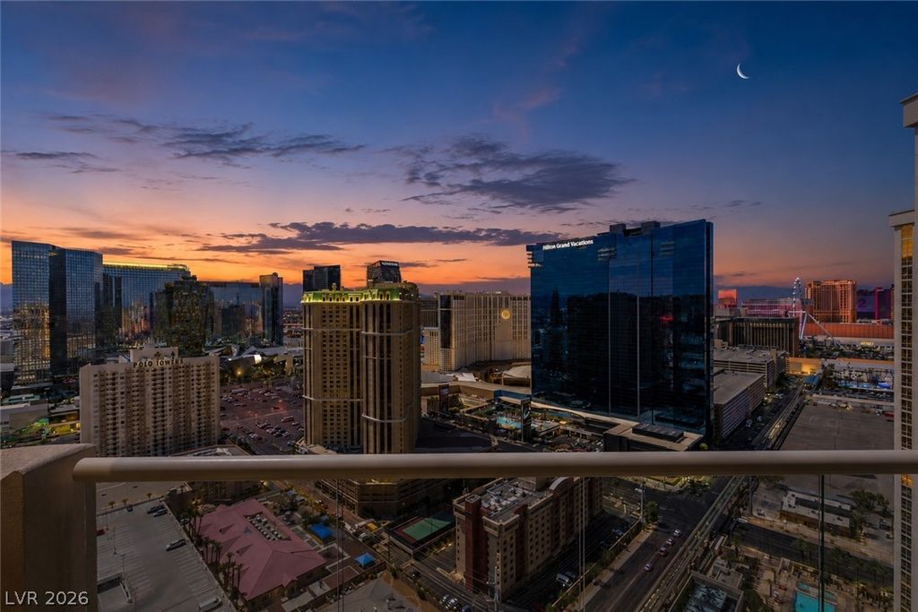 145 East HARMON Avenue 3205, Las Vegas, NV 89109 — photo 2