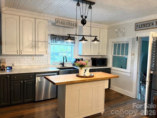 370 Buck Drive, Salisbury, NC 28146