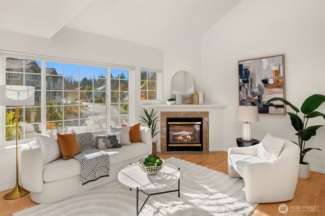 18544 NE 57th Street, Redmond, WA 98052