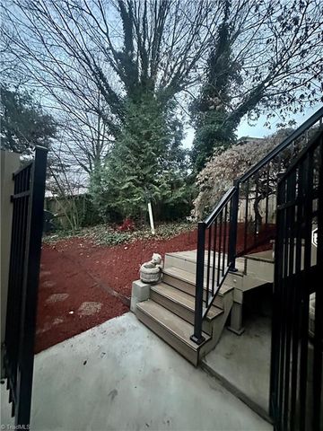 1825 Johnson Street B, High Point, NC 27262