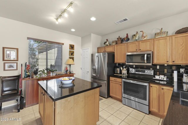 21039 N VISTA Trail, Surprise, AZ 85387