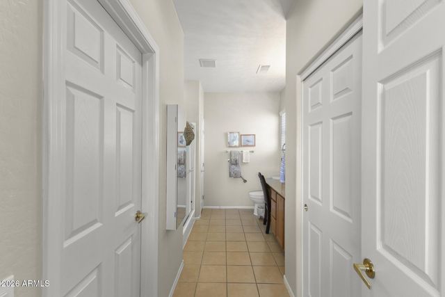 21039 N VISTA Trail, Surprise, AZ 85387