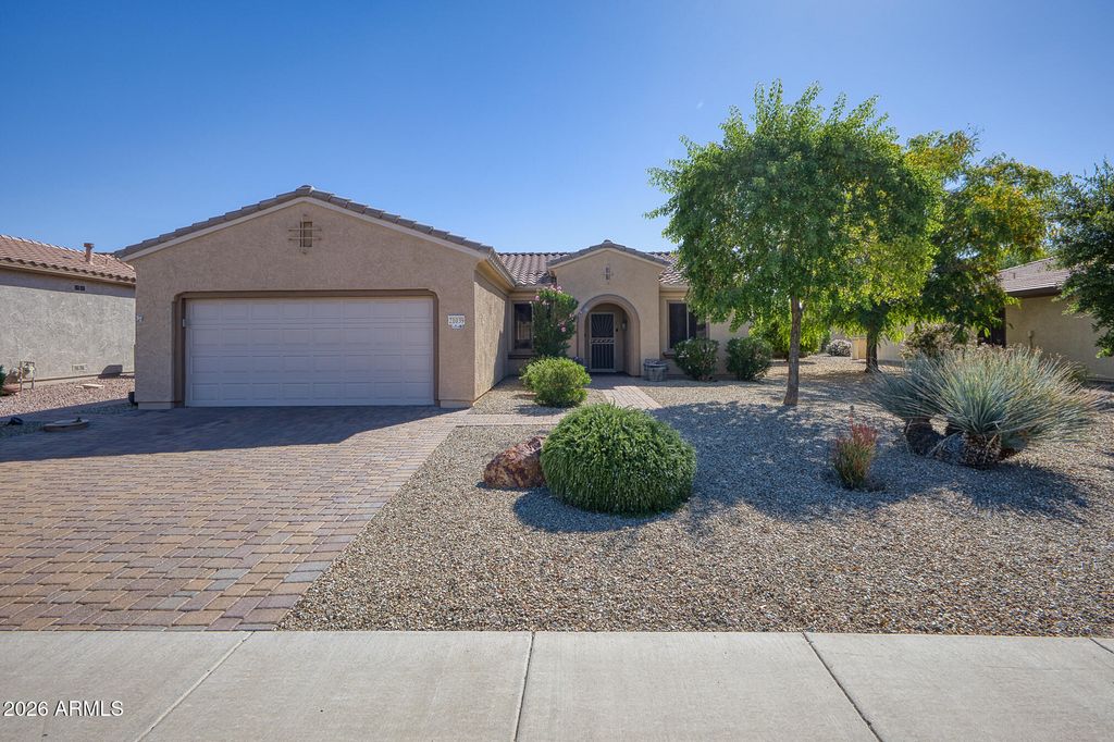 21039 N VISTA Trail, Surprise, AZ 85387