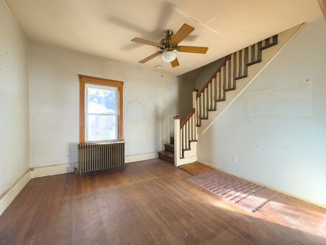 16 Ash St, Fairhaven, MA 02719