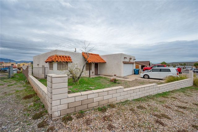 3649 Gem Street, Bullhead City, AZ 86442