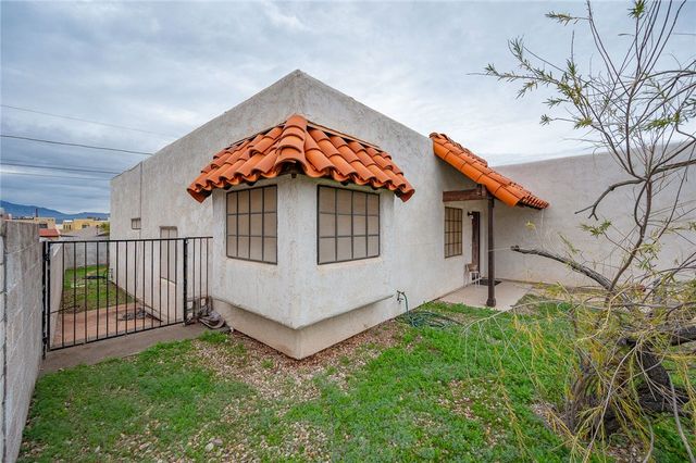 3649 Gem Street, Bullhead City, AZ 86442