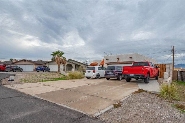 3649 Gem Street, Bullhead City, AZ 86442