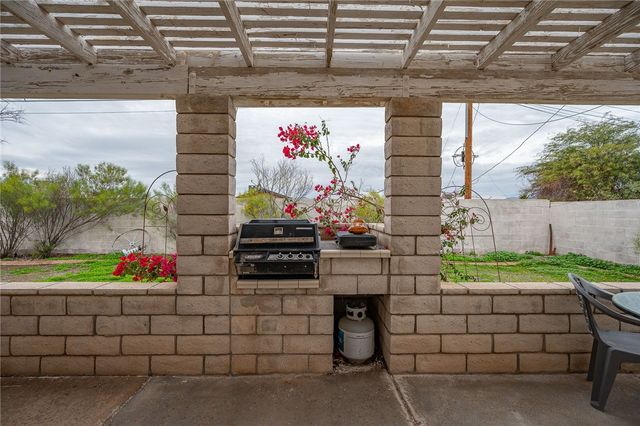 3649 Gem Street, Bullhead City, AZ 86442