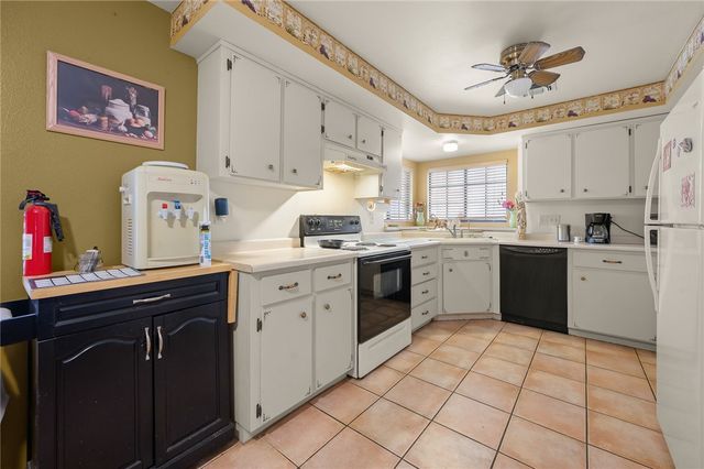 3649 Gem Street, Bullhead City, AZ 86442