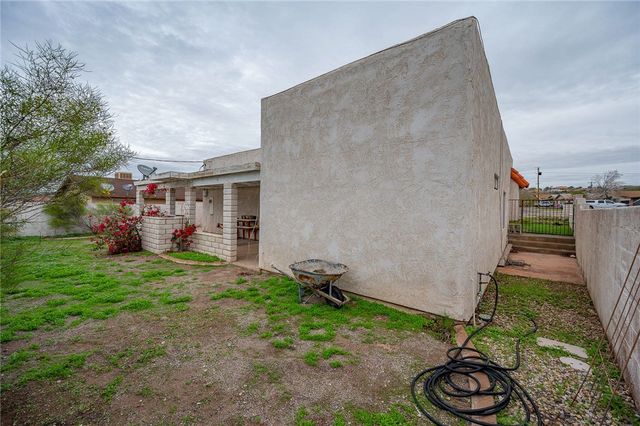 3649 Gem Street, Bullhead City, AZ 86442