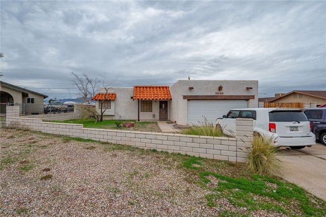 3649 Gem Street, Bullhead City, AZ 86442