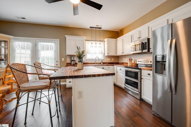 417 Canewood Place, Mauldin, SC 29662