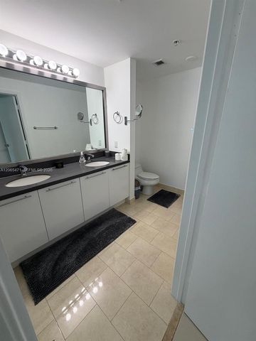 90 SW 3rd Street 1416, Miami, FL 33130