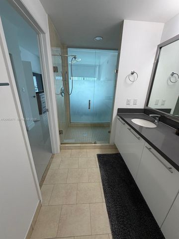 90 SW 3rd Street 1416, Miami, FL 33130