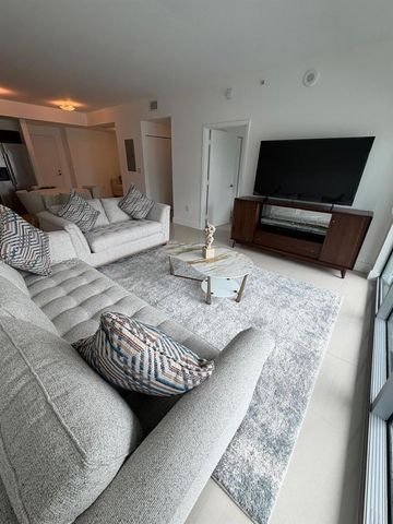 90 SW 3rd Street 1416, Miami, FL 33130