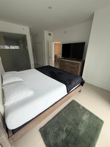 90 SW 3rd Street 1416, Miami, FL 33130