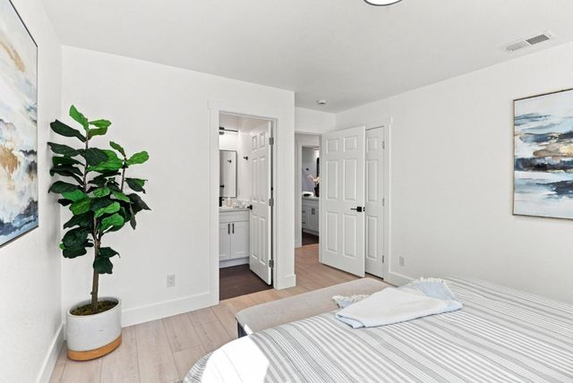 647 Scott Avenue, Redwood City, CA 94063