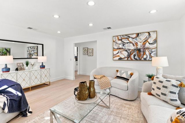 647 Scott Avenue, Redwood City, CA 94063
