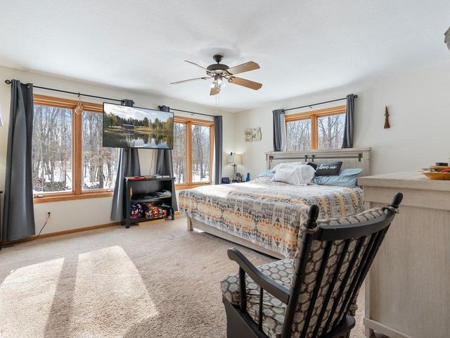 15419 Lake Avenue, Brainerd, MN 56401