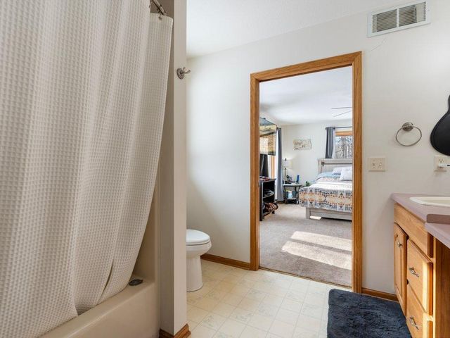 15419 Lake Avenue, Brainerd, MN 56401