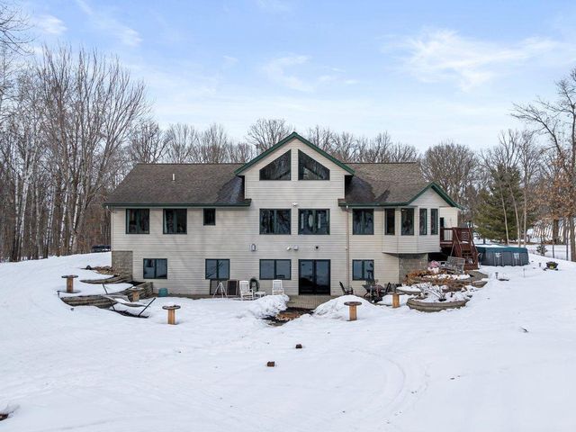15419 Lake Avenue, Brainerd, MN 56401
