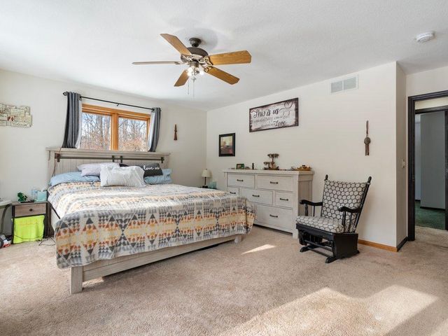 15419 Lake Avenue, Brainerd, MN 56401