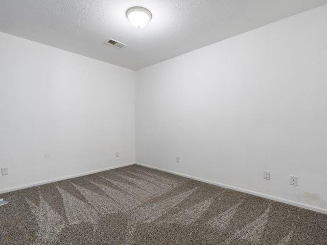 15419 Lake Avenue, Brainerd, MN 56401