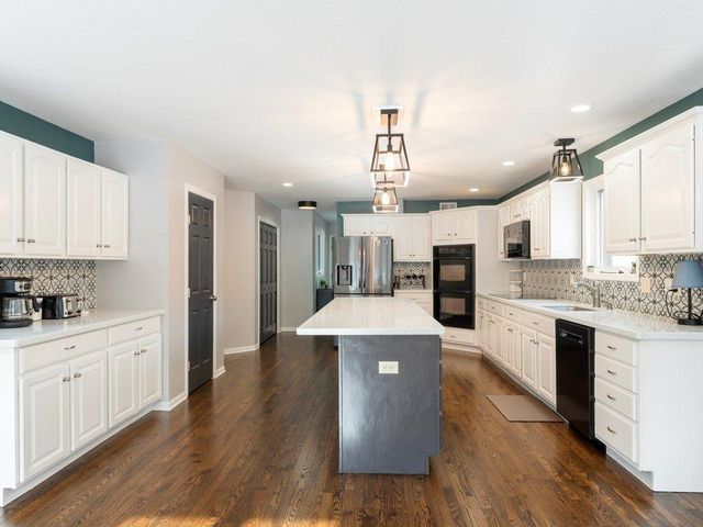 15419 Lake Avenue, Brainerd, MN 56401