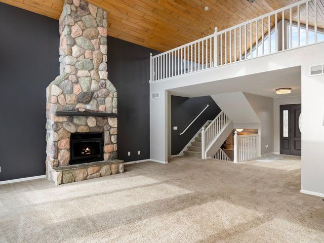 15419 Lake Avenue, Brainerd, MN 56401