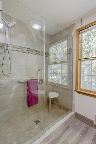2411 Farmbrook Trail, Oxford, MI 48370