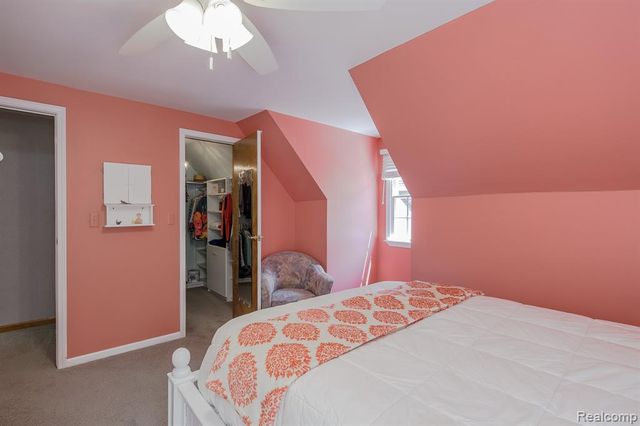 2411 Farmbrook Trail, Oxford, MI 48370